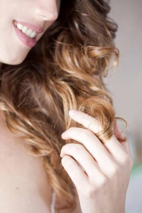 Как ухаживать за волосами. Правила ежедневного ухода за волосами в домашних условиях: от мытья до защиты кончиков