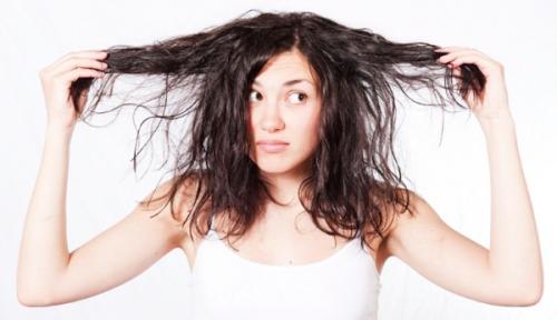 Как ухаживать за волосами в домашних условиях. Уход за волосами в домашних условиях. Рецепты для густоты волос и роста, маски, пилинги