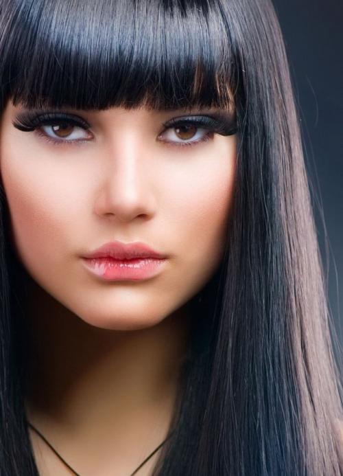 Мелирование на темные волосы. Виды мелирования на черные и темные волосы для разного типа волос с фото