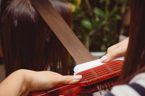 Можно ли как-то улучшить структуру волоса. Процедуры в салоне 02