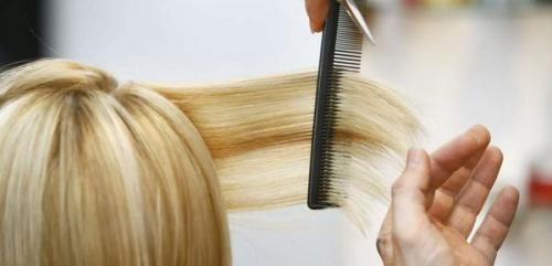 Как уплотнить тонкие волосы в домашних условиях. Как уплотнить волосы в домашних условиях: обзор средств по уходу за волосами 09 Как уплотнить тонкие волосы в домашних условиях. Как уплотнить волосы в домашних условиях: обзор средств по уходу за волосами 09