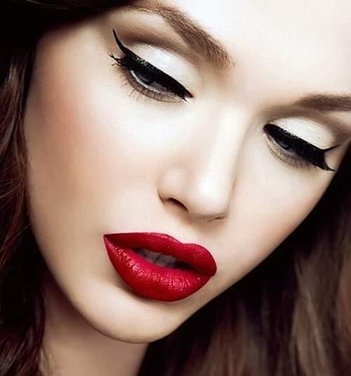 Тени белые для глаз. Белые тени в макияже 01