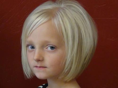 А какие стрижки у ваших дочек 2-3-х лет. Стрижки для девочек 5 лет — фото 06 А какие стрижки у ваших дочек 2-3-х лет. Стрижки для девочек 5 лет — фото 06