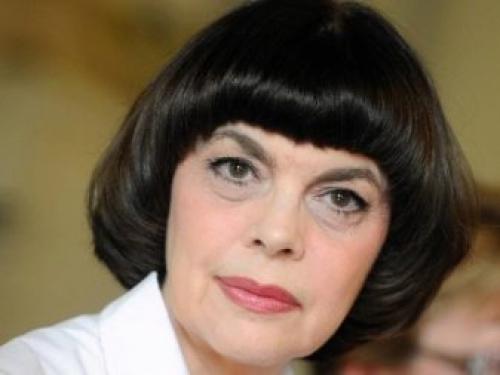 Омолаживающие стрижки 2022 для женщин 50,60 лет. Стрижки, которые молодят женщину после 50 лет 31 Омолаживающие стрижки 2022 для женщин 50,60 лет. Стрижки, которые молодят женщину после 50 лет 31