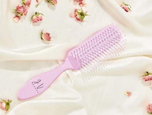 Расческа от пушистости. Расчески. Правильные расчески. Уход за волосами.