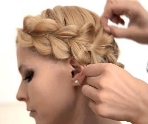 Коса из хвостиков с резинками. Коса с помощью резинок