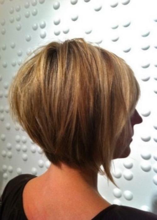 Стрижка градуированное каре с челкой. Все прелести стрижки 15