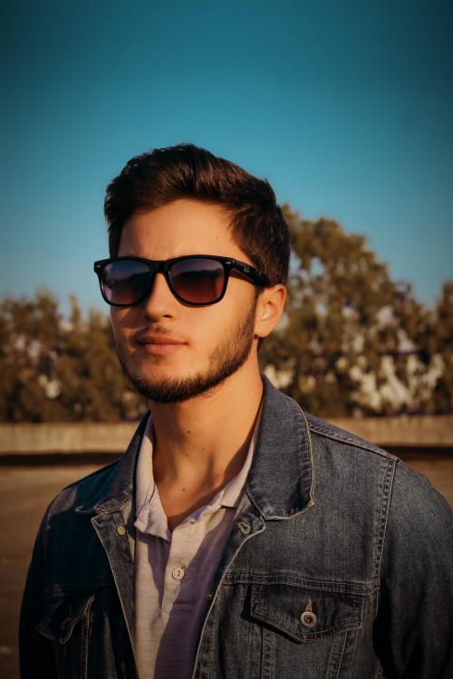 Мужская стрижка полубокс. Стрижка полубокс: техника и особенности