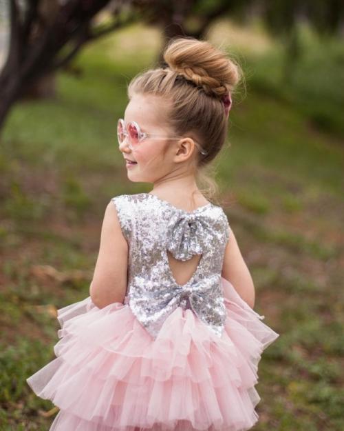 Прически для детей легкие. Простые прически на каждый день