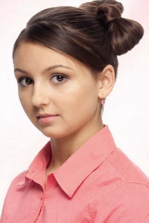 Какие прически можно выбрать для рабочего и свободного времени. Какую прическу сделать на работу в офис?