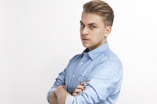 Как выбрать подходящий макияж для мужчины с определенной стрижкой. Для чего нужен мужской макияж?