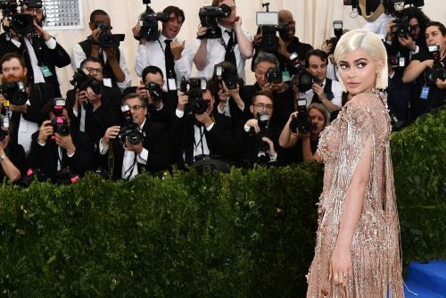 Цвета краски для волос палитра цветов. Все цвета волос: энциклопедия оттенков волос с названиями и фото