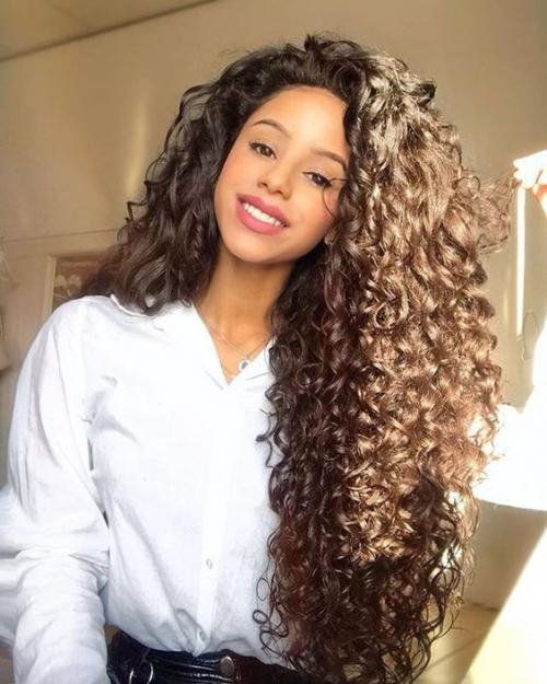 Как сделать укладку дома на средние волосы. Правила укладки на средние волосы. 15 стильных причёсок на каждый день