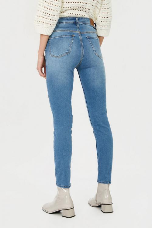 Базовый гардероб на зиму 2019. Главные тенденции базового зимнего гардероба в 2019 году 02 Базовый гардероб на зиму 2019. Главные тенденции базового зимнего гардероба в 2019 году 02