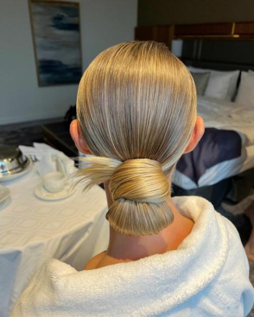 Как сделать прическу с пучками на средние волосы. Пучок на базе волос средней длины