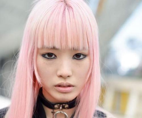 Розовые волосы и его сочные оттенки. Кому подходят розовые волосы?