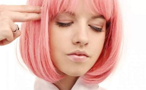 Розовые волосы и его сочные оттенки. Кому подходят розовые волосы?