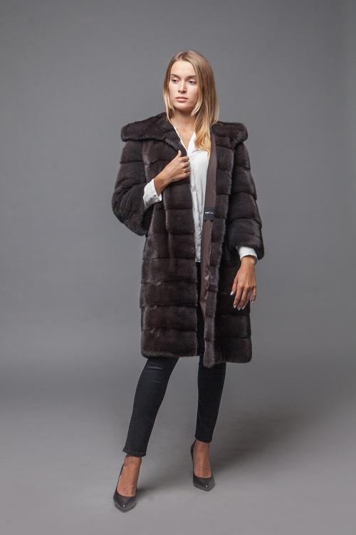 Модные полушубки 2019: тенденции и тренды 11