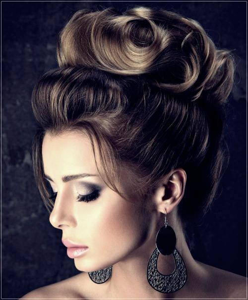 Прическа на торжество на средние волосы. Как правильно подобрать вечернюю прическу 12 Прическа на торжество на средние волосы. Как правильно подобрать вечернюю прическу 12