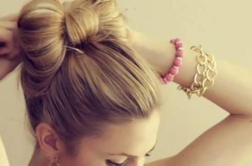 Простые высокие прически на средние волосы. 10 модных высоких причесок