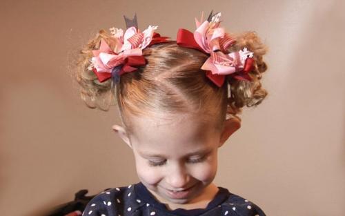 Как создать прическу для школьницы на короткие волосы