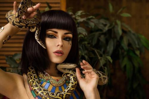 Каре без челки: кому идет. Кому идет стрижка каре: какие есть варианты укладки и виды