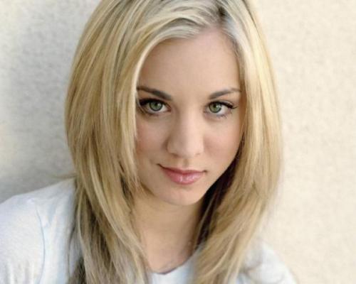 Двойное каре без челки. Кому подходит стрижка двойное каре?