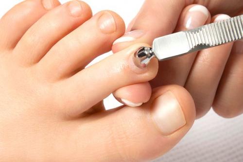 Какие прически можно сделать на домашнем маникюре