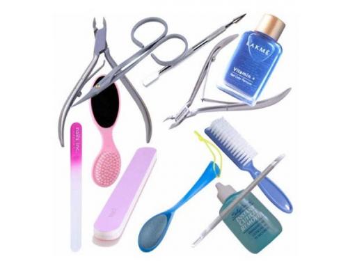 Какие прически можно сделать на домашнем маникюре