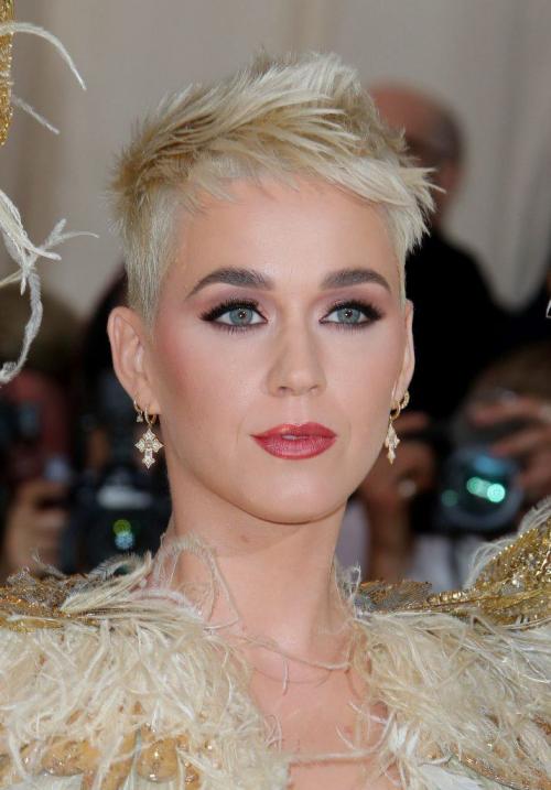 Цветотип Весна — идеальный цвет волос: 10 звездных примеров