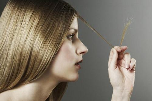 Обрезать кончики волос. Необходимость стрижки кончиков