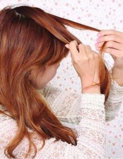 Как быстро можно сделать праздничную косу на бок. Плетение кос на бок