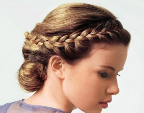 Как сделать прическу с двумя косами по бокам: пошаговая инструкция 06 Как сделать прическу с двумя косами по бокам: пошаговая инструкция 06