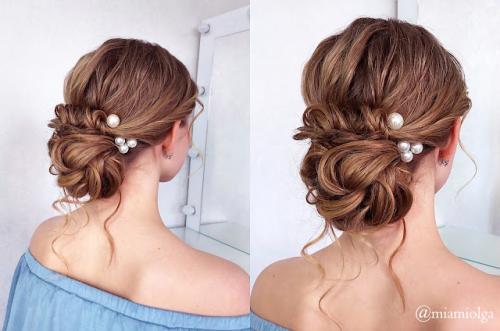 Какие минимальные инструменты и аксессуары нужны для быстрой прически. Что нужно купить стилисту по причёскам?