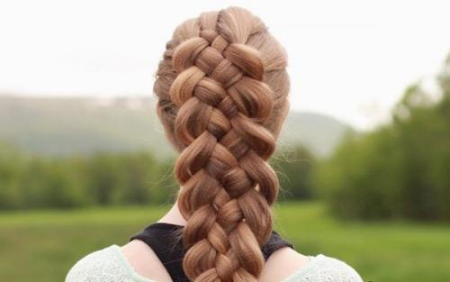 Косички на короткие волосы: лёгкие и стильные варианты для каждой девочки 30