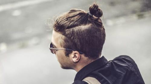 Легкие прически в школу за 2 минуты: как выглядеть стильно без усилий 15 Легкие прически в школу за 2 минуты: как выглядеть стильно без усилий 15