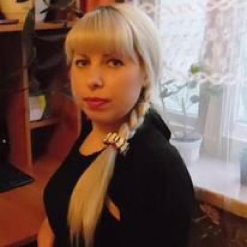 Краски для волос: Капус или Эстель 02