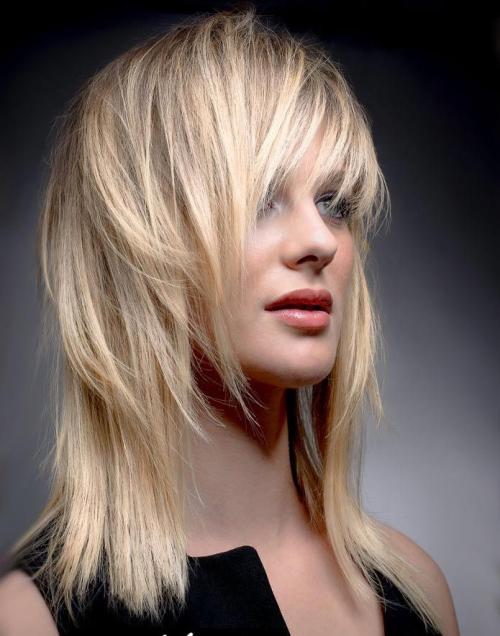 Стрижки на средние волосы. Каскадные стрижки на средние волосы 14 Стрижки на средние волосы. Каскадные стрижки на средние волосы 14