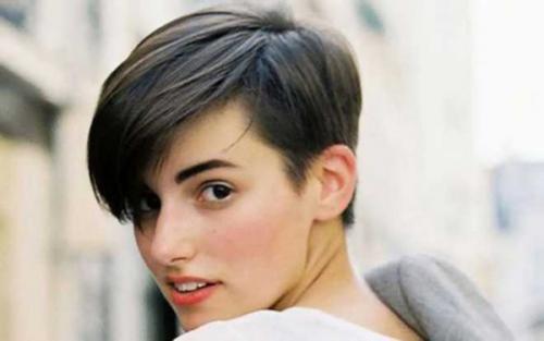 Стрижки для подростков девушек на средние волосы. Короткие стрижки для девочек-подростков