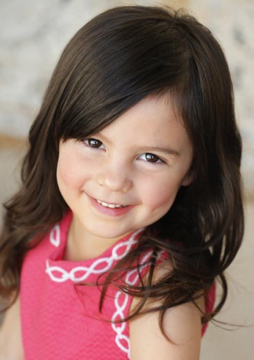 Детские простые прически для девочек 2022. Простые прически в школу 31