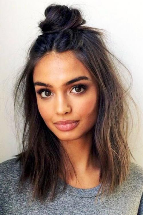 Прически в школу на короткие волосы за 5 минут. Прически для подростков в школу на короткие волосы самой себе с пошаговыми фото