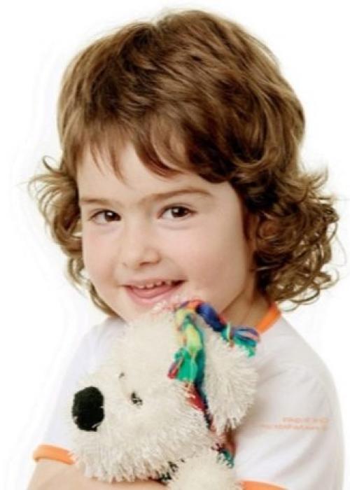 Выбор прически в школу девочке с короткими волосами. Виды красивых причесок для младших школьниц 20 Выбор прически в школу девочке с короткими волосами. Виды красивых причесок для младших школьниц 20