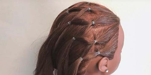 Причёски на Бок для 1 Сентября: Легко и Элегантно 01 Причёски на Бок для 1 Сентября: Легко и Элегантно 01