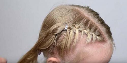 Причёски на Бок для 1 Сентября: Легко и Элегантно 05 Причёски на Бок для 1 Сентября: Легко и Элегантно 05