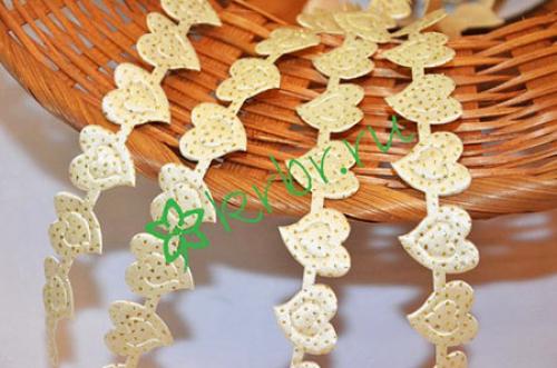 Как сделать прическу на 1 сентября. Изумительные прически на 1 сентября: 20 вариантов с уроками