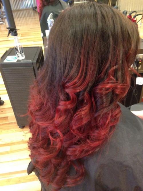 Как создать идеальные розовые пряди на русых волосах: советы и рекомендации 35 Как создать идеальные розовые пряди на русых волосах: советы и рекомендации 35