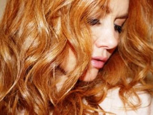 Девочкии кто красился в рыжий без осветления. Помогите решиться на рыжий. Стоит ли? 21