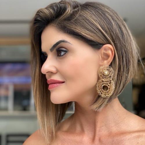 Модные женские стрижки после 40+ на 2024 год. Модные стрижки для дам 40-50 лет 2024: эксцентричные и стильные новинки