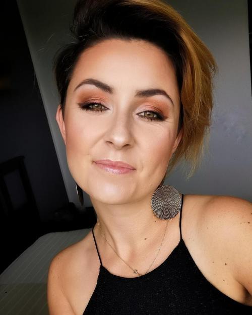 Модные женские стрижки после 40+ на 2024 год. Модные стрижки для дам 40-50 лет 2024: эксцентричные и стильные новинки