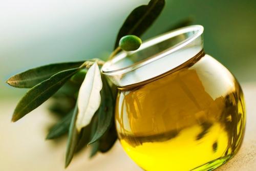 Борьба с перхотью: 33 проверенных народных средства для чистоты и блеска волос 04